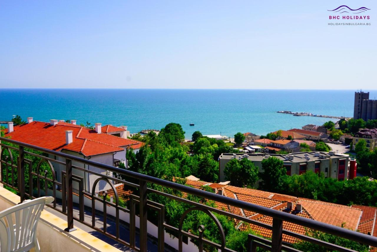 Апартаменти Свети Георги - Saint George Apartments Kavarna Exteriör bild