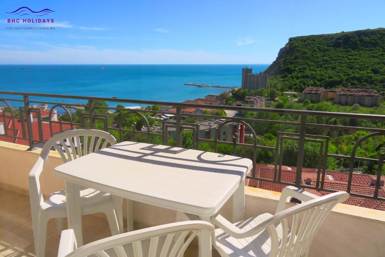 Апартаменти Свети Георги - Saint George Apartments Kavarna Exteriör bild